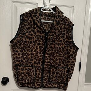 Leopard Print Women's Fleece Vest